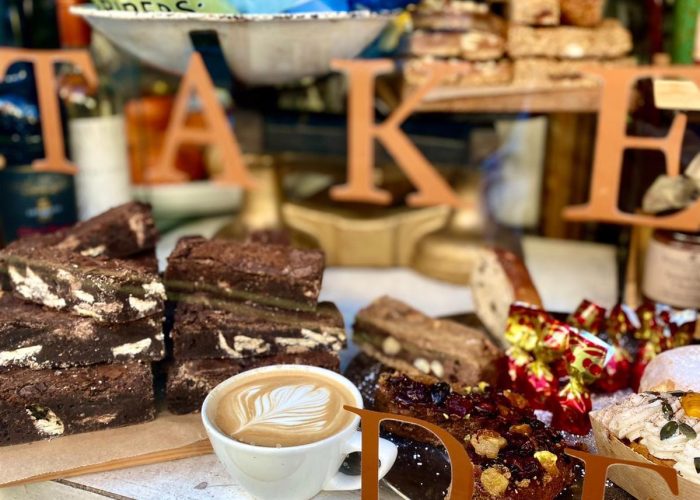 WhatsApp Image 2025-06-12 at 19.39.56 (4)